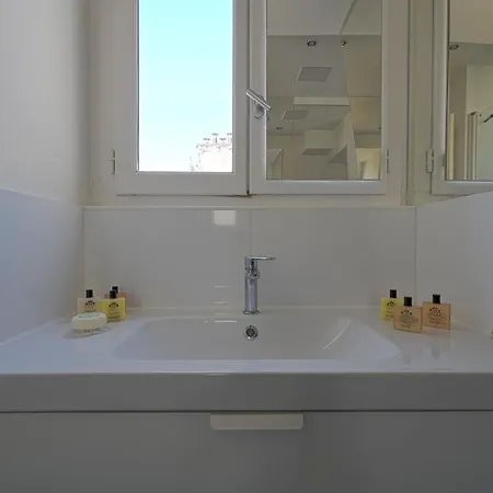 Bright Penthouse With Panoramic Views Invalides Apartman *