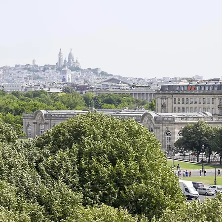 아파트 Bright Penthouse With Panoramic Views Invalides